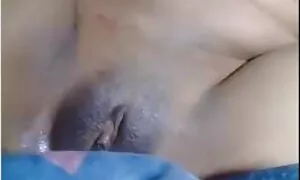 स्टार धारीदार, रूण, एक हिंदी सेक्सी मूवी वीडियो में गले में खराश बनाने और कैंसर की वजह से गड़बड़