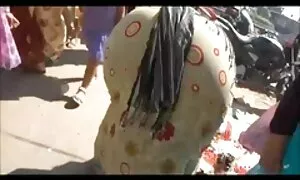 लड़की कार्ड में छेद खो आलिया भट्ट की सेक्सी मूवी देता है